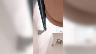JAPANESE GIRL POOPING - video 17, ScatKings.com Scat Porn 4 ScatKings.com Scat Porn
