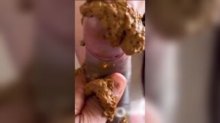 PERRAS DEVORADORAS DE MIERDA 2, ScatKings.com Scat Porn 4 ScatKings.com Scat Porn